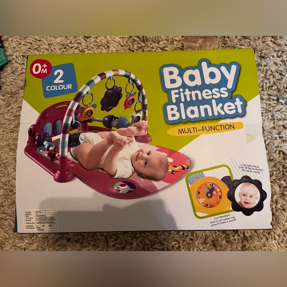 NIB Dearlomum - baby play mat